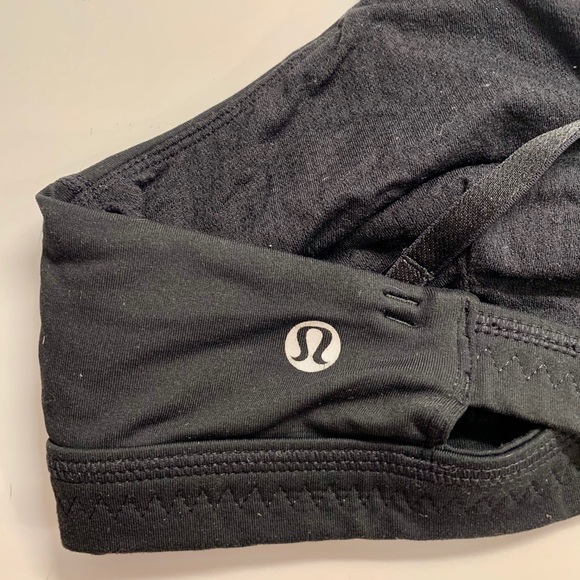 Lululemon black size 6 bra - Picture 3 of 3